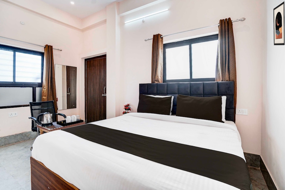 Hotel O Prayag Central Railway Junction, Mumfordganj Allahabad, Prayagraj