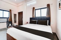 Hotel O Prayag Central Railway Junction