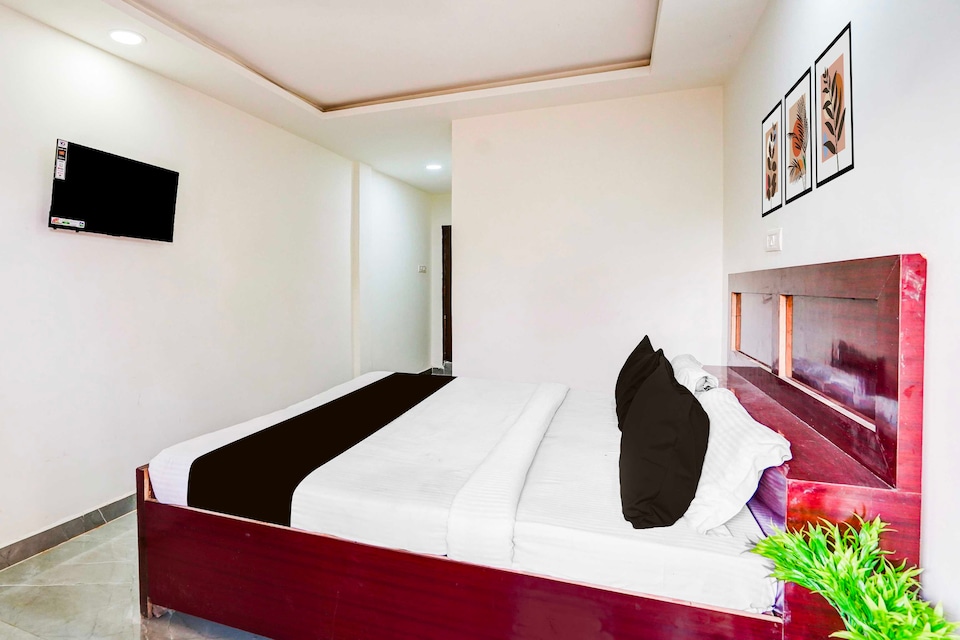 Hotel O Ashiyana, Gomti Nagar Lucknow, Lucknow