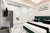 Hotel O Lucknow Emerald Mall