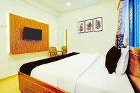 Hotel O Prasadalaya Saibaba Mandir Shirdi