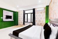 Hotel O Ayodhya Near Airport