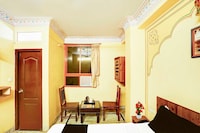 [Day Stay - 12 Hrs Slot: 8 AM to 8 PM] Hotel O Gangapole Amer Road