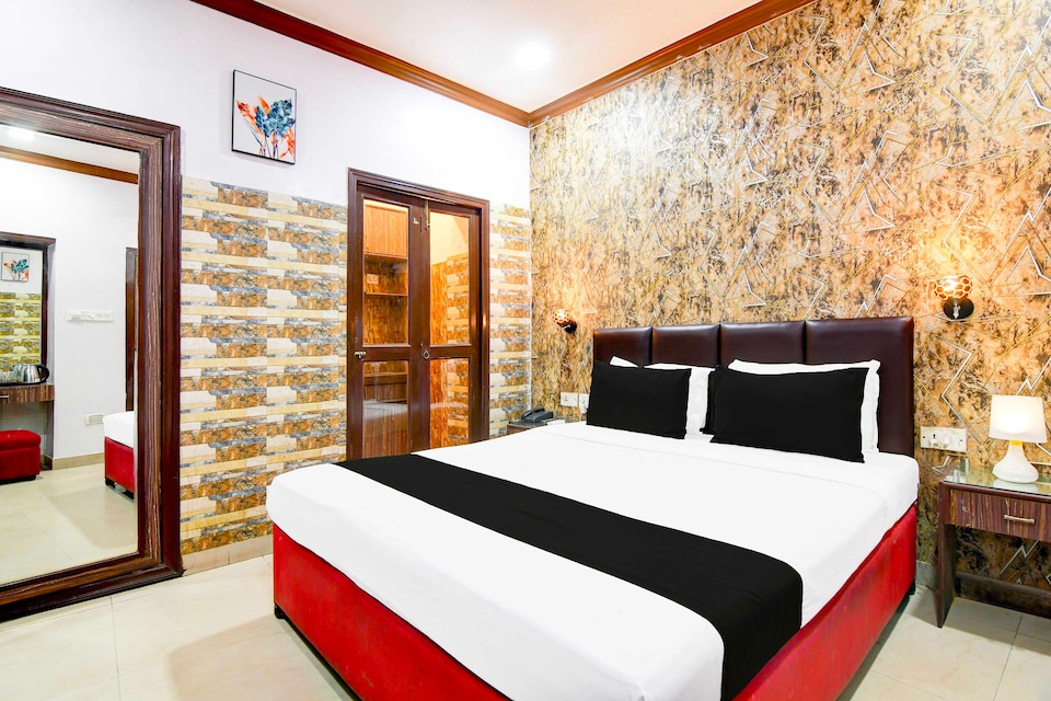 Hotel O Karaya Road, Park Circus Kolkata, Kolkata
