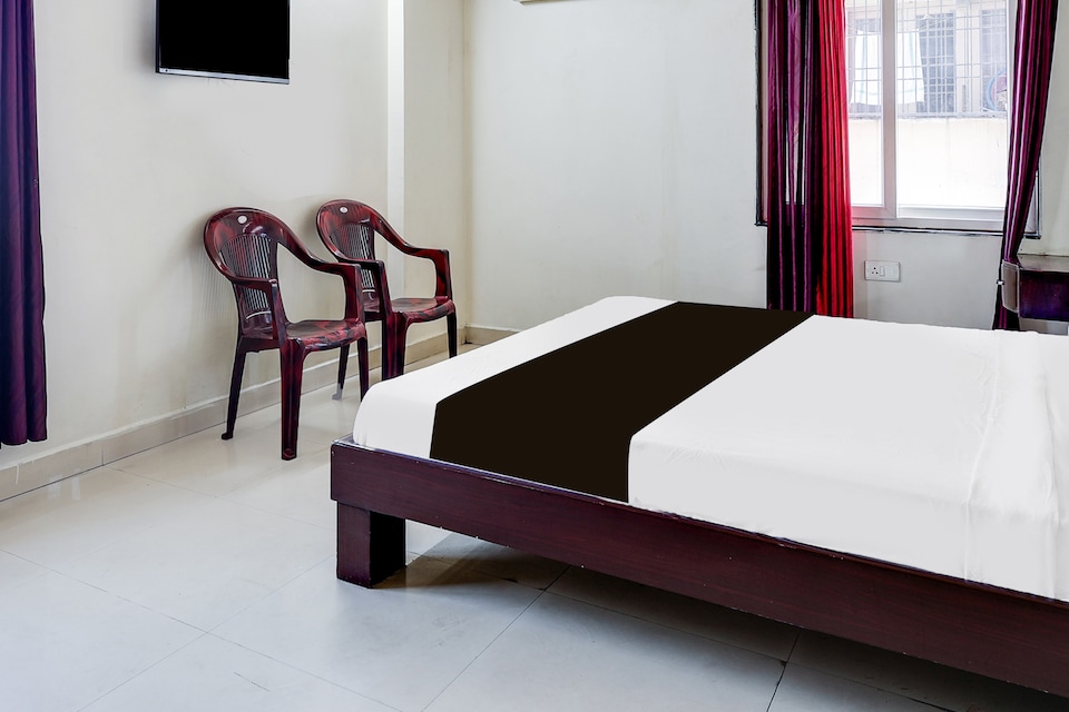 Hotel O Railway Colony Bus Terminal, Transit Vizag, Visakhapatnam