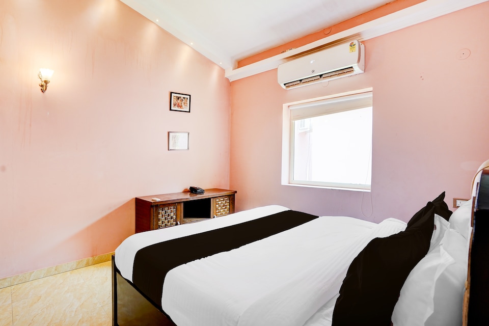 Hotel O Amodam Resort, Chakrata Road Dehradun, Dehradun