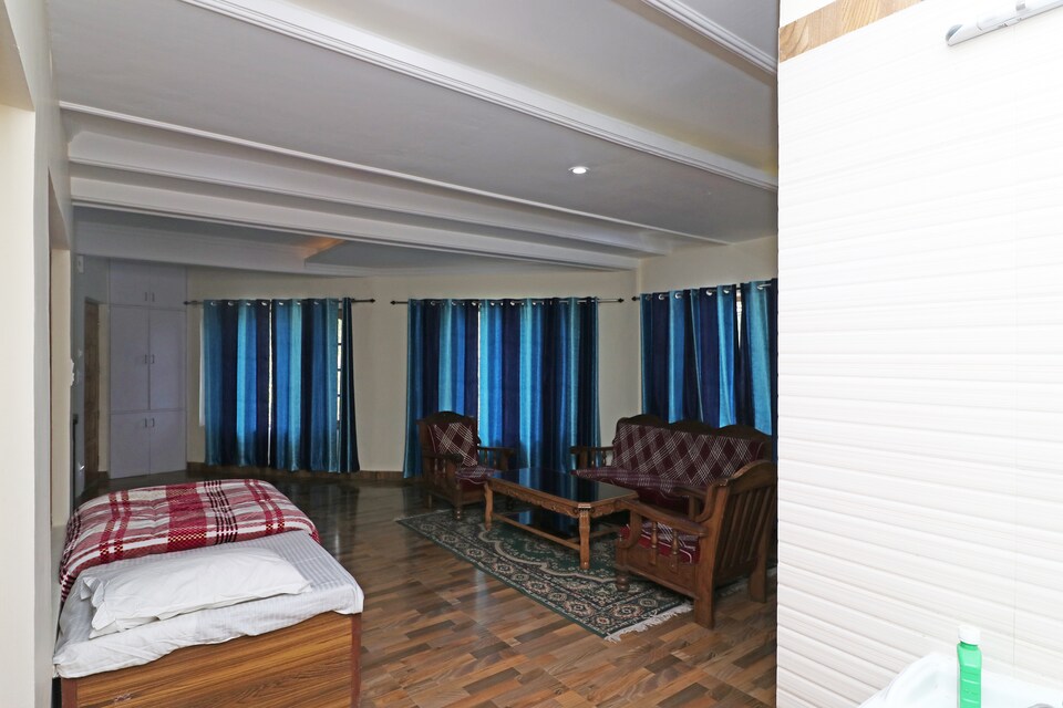 OYO 13042 Home Elegant 3BHK Picture Palace, Picture palace Mussoorie, Mussoorie