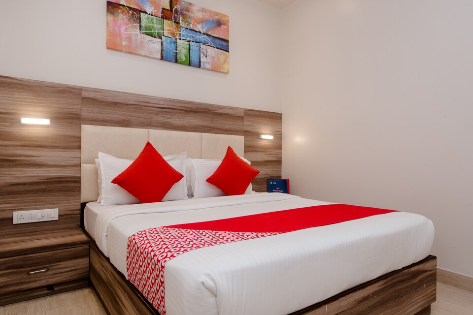 OYO 13044 Hotel Abad Inn, Mumbai CST-Churchgate-Colaba, Mumbai