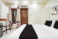 Hotel O Durgapuri Metro Station