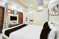 Hotel O Durgapuri Metro Station