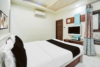 Hotel O Durgapuri Metro Station