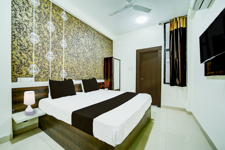 Super Collection O Rajendra Nagar Bus Terminal, Rajender Nagar, Indore