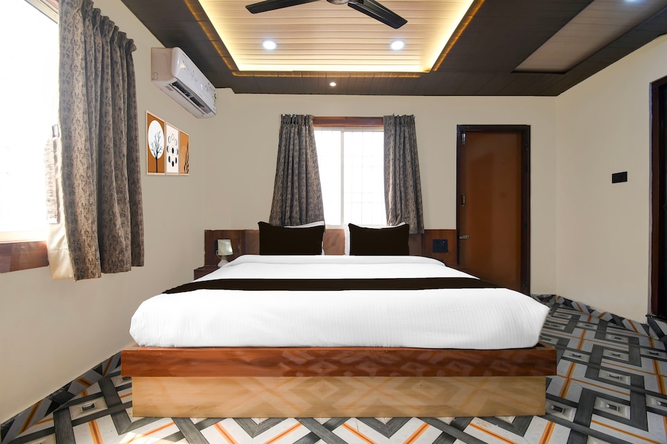 Hotel O Puri Laxmi Narayan, Swargdwar Puri, Puri