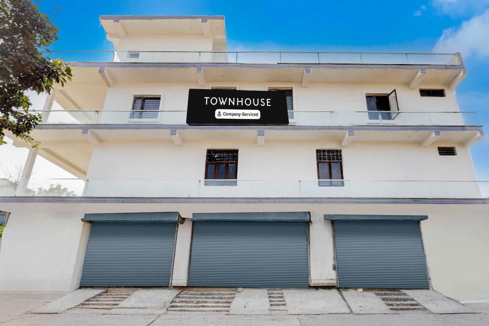 [Day Stay - 12 Hrs Slot: 8 AM to 8 PM] Hotel O Sector 62 Faridabad, Faridabad, Faridabad