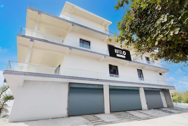 Hotel O Sector 62 Faridabad