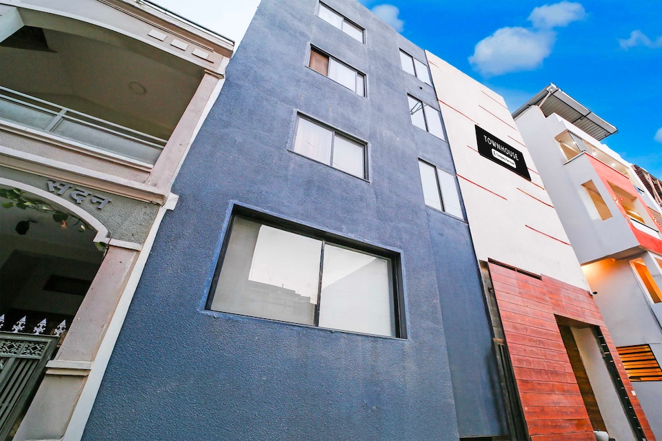 [Day Stay - 12 Hrs Slot : 8 AM to 8 PM] Hotel O Vijay Nagar Square, Vijay Nagar Indore, Indore