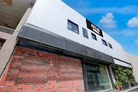 Hotel O Ishwar Nagar Near Golden Temple