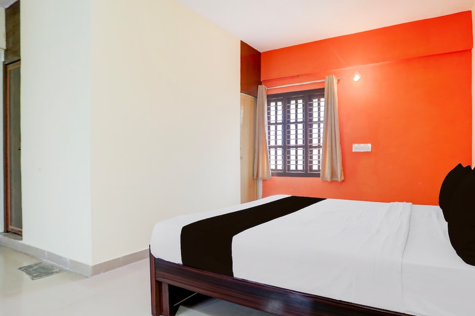 Hotel O AADITYA COMFORTS BOARDING & LODGING, Peenya Bangalore, Bangalore