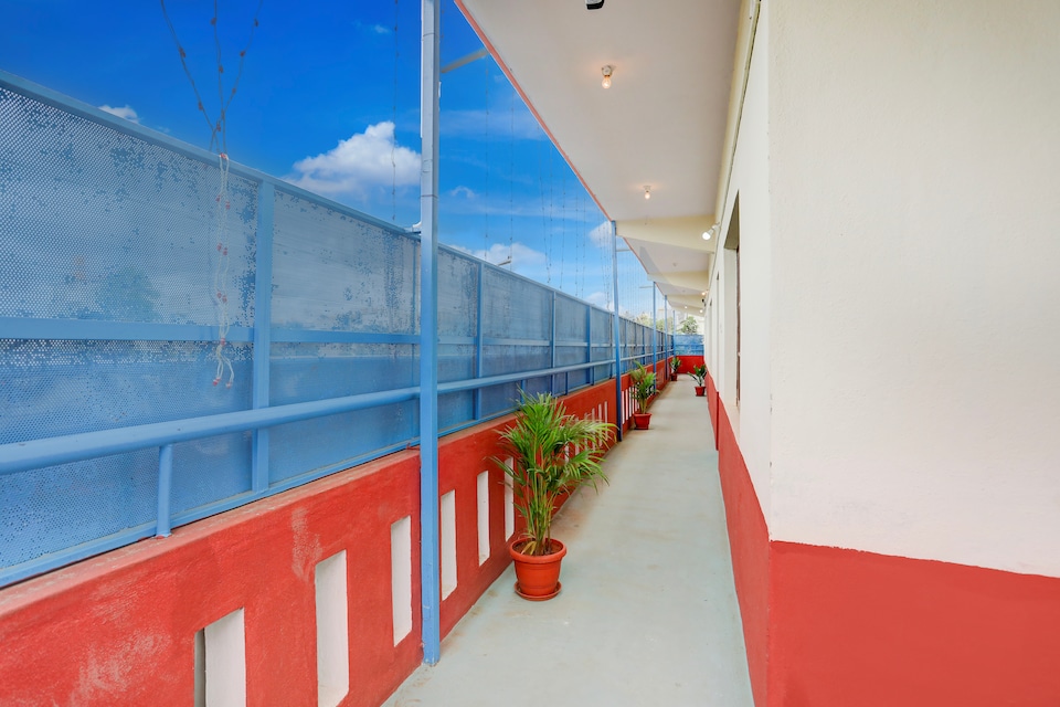 Hotel O AADITYA COMFORTS BOARDING & LODGING, Peenya Bangalore, Bangalore