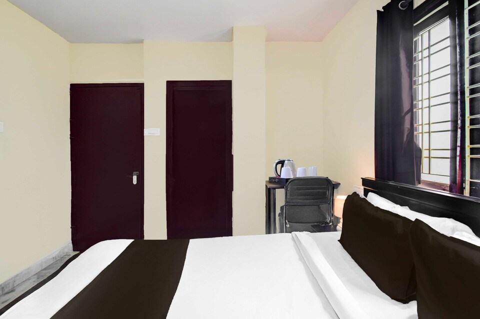 Hotel O Kothapet Near Omini Hospital, Dilsukhnagar - Kothapet, Hyderabad