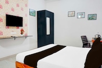 Hotel O Baner Near Mumbai Pune Highway