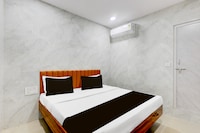 Hotel O Lotus