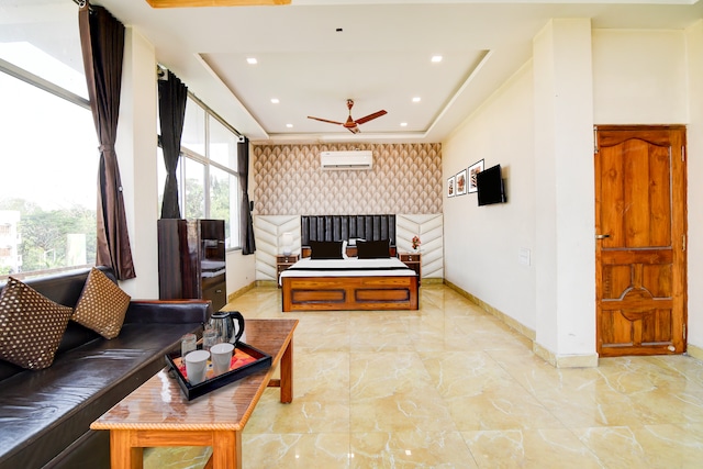 Hotel O Kolkata Padmapukur Lake