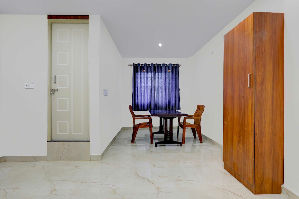 Super Hotel O Chikmagalur Near Zilla Panchayat, Chikmagalur, Chikmagalur