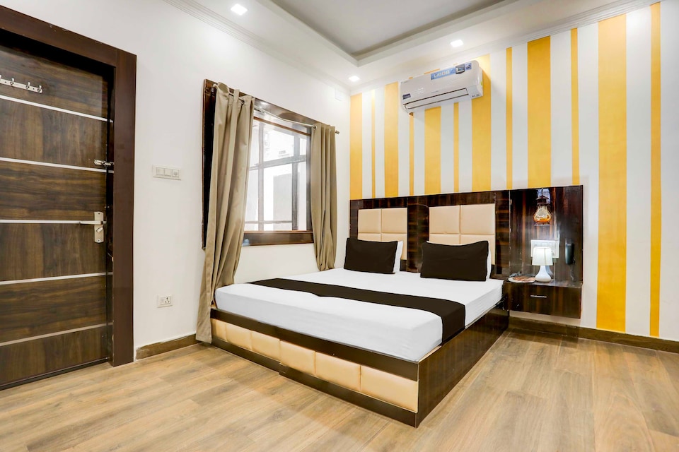 Hotel O Khajuraho Vishwanath Temple, Khajuraho, Khajuraho