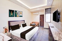 Hotel O Sector 108 Noida