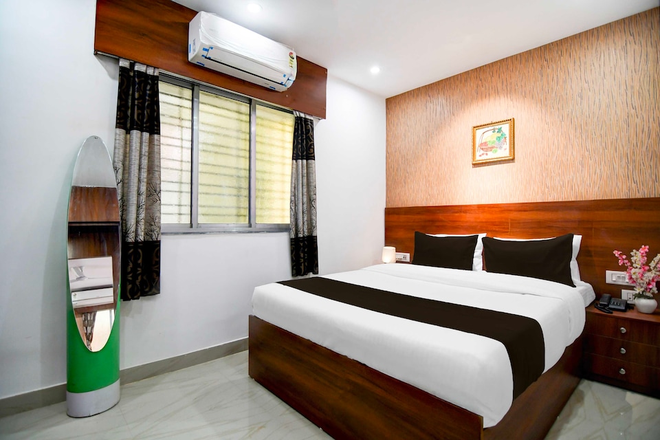 Hotel O Chinar Park Near Airport, VIP Road Kolkata, Kolkata