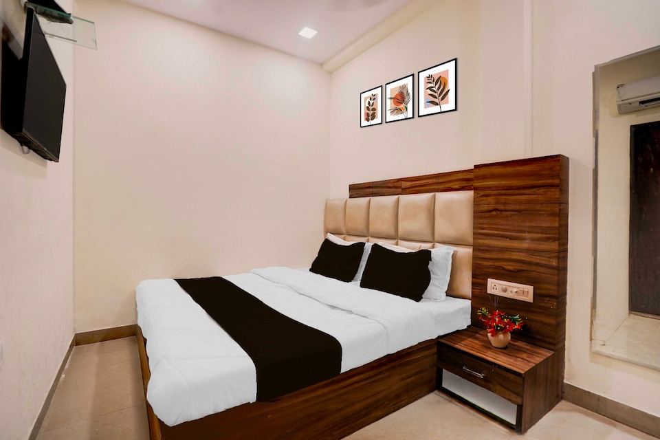 Hotel O Sindhi Camp Bus Stand, Sindhi Camp, Jaipur