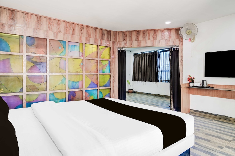 Hotel O Bhangagarh Near Nemcare Hospital, GS Road Guwahati, Guwahati