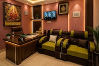 HOTEL O TOWN PALACE