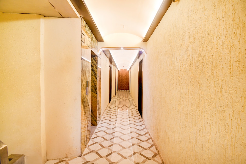 Super Townhouse Varanasi Railway Junction, Cantt, Varanasi