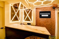 Super Townhouse Varanasi Railway Junction