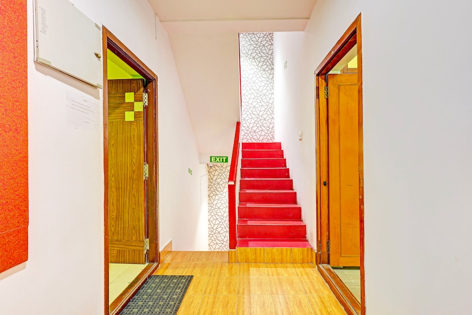 Townhouse Seethammadhara Junction Formerly Vijaya Residency, Transit Vizag, Visakhapatnam
