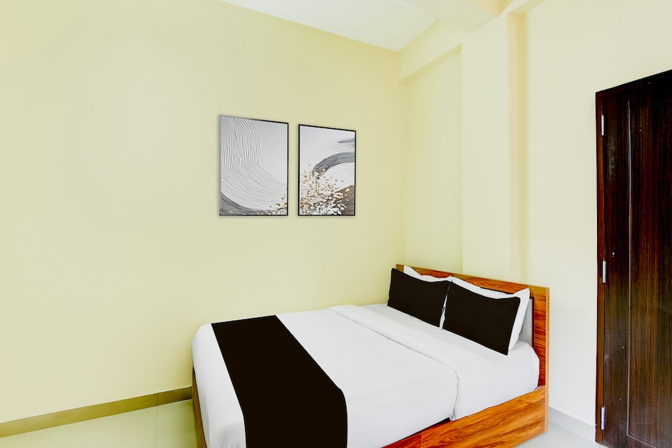 Hotel O RK Residency , Calicut City, Calicut