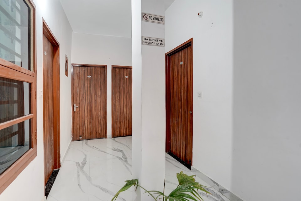 Super Hotel O by OYO ISBT Mohali Formerly Holiday Spot, Mohali, Mohali