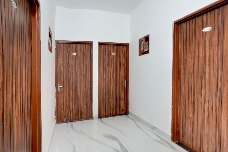 Super Hotel O by OYO ISBT Mohali Formerly Holiday Spot, Mohali, Mohali