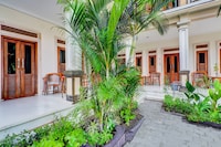 Collection O Budget Door Legian Inn @Poppies Road