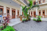 Collection O Budget Door Legian Inn @Poppies Road