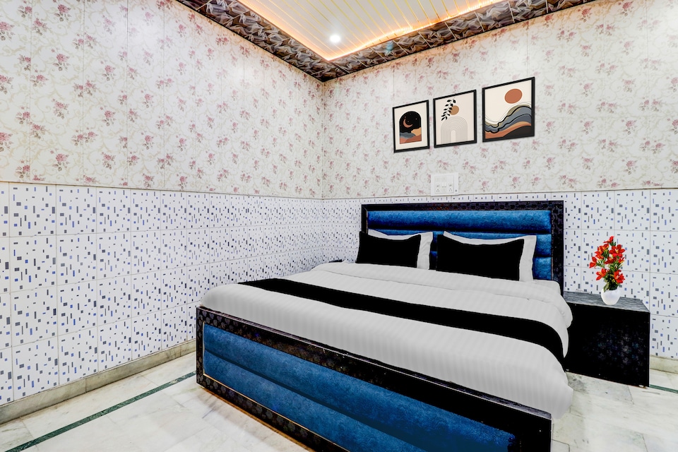 Super Hotel O Dehradun Central Railway Junction Formerly Bhagwan Guest House, Dehradun Railway Station, Dehradun