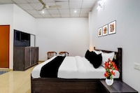 Super Hotel O Dehradun Central Railway Junction Formerly Bhagwan Guest House