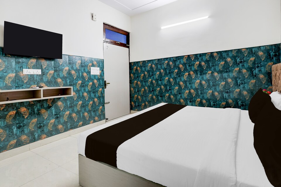 Hotel O Chhajarasi Colony, Noida Industrial Area Mamura, Noida