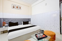 Hotel O Noida Electronic City Metro Station