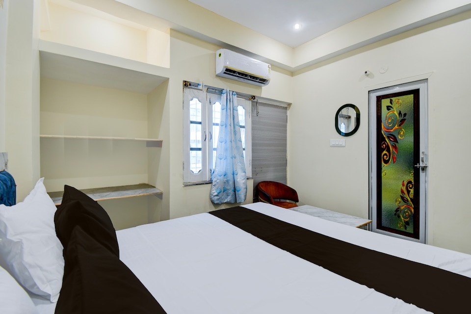 Hotel O  A.V.S, Danapur, Patna