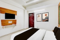 Hotel O Silver Palace 