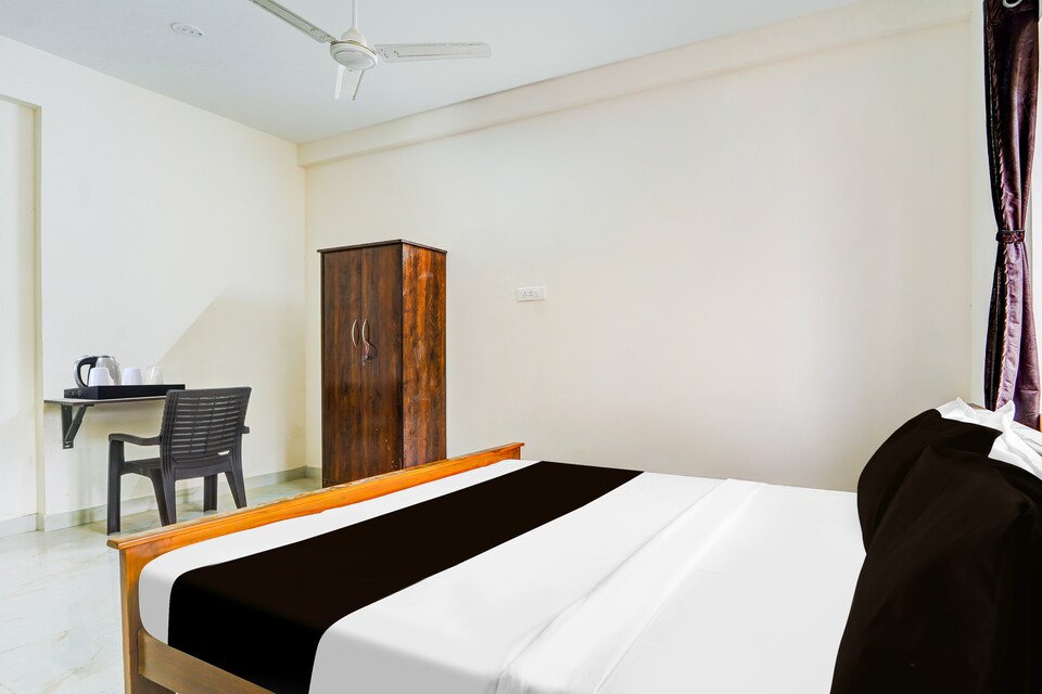 Super Collection O RS Puram North Railway Station Formerly RG Residency, Gandhipuram Coimbatore, Coimbatore