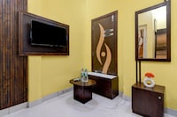 Super Hotel O Bangur Kolkata Formerly The Avenue Inn